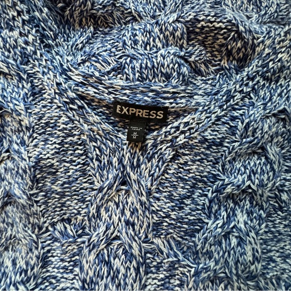 Express Marled Blue Cable Knit Tunic Sweater Medium Dolman Sleeves High Low - Picture 8 of 12